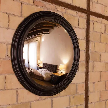 Apartment Q Flats Cagliari